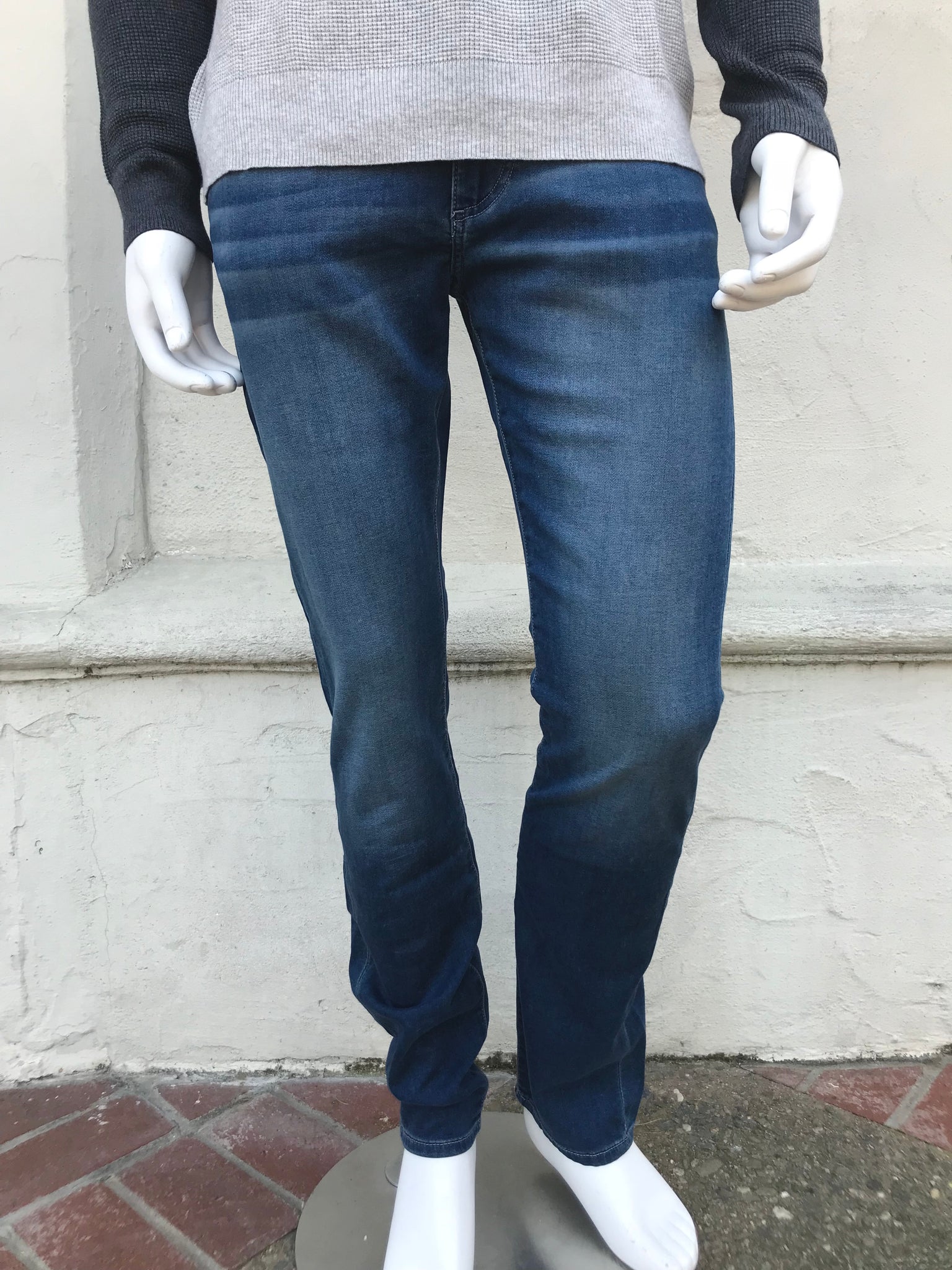 DL1961 | Russell Slim Straight Knit Jean | Reclusive